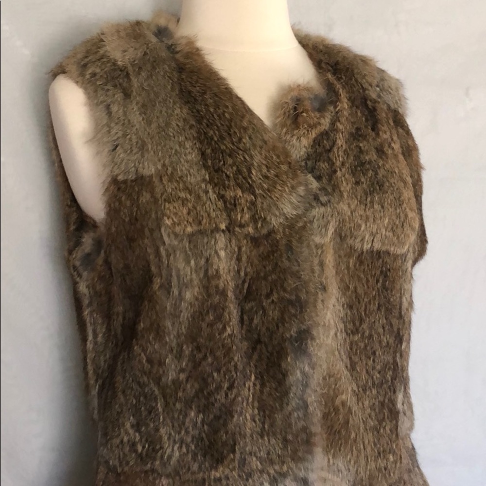 La Rok rabbit fur tan vest